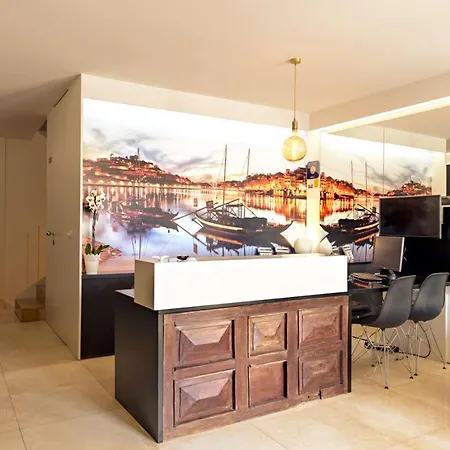Apartment Cathedral Design Porto