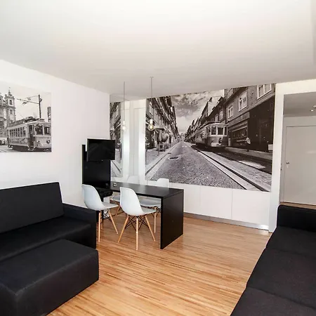 Cathedral Design Apartment *